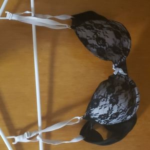 5 bras